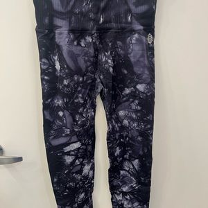 Free People Leggings; M/L; Excellent Condition!